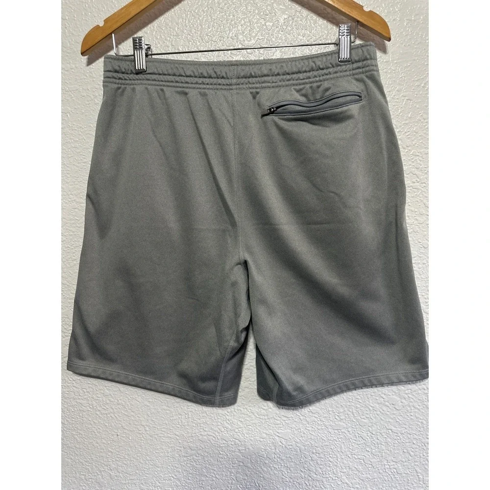 The North Face Mens Athletic Shorts Gray Elastic Waist Zip Pocket Regular Fit M